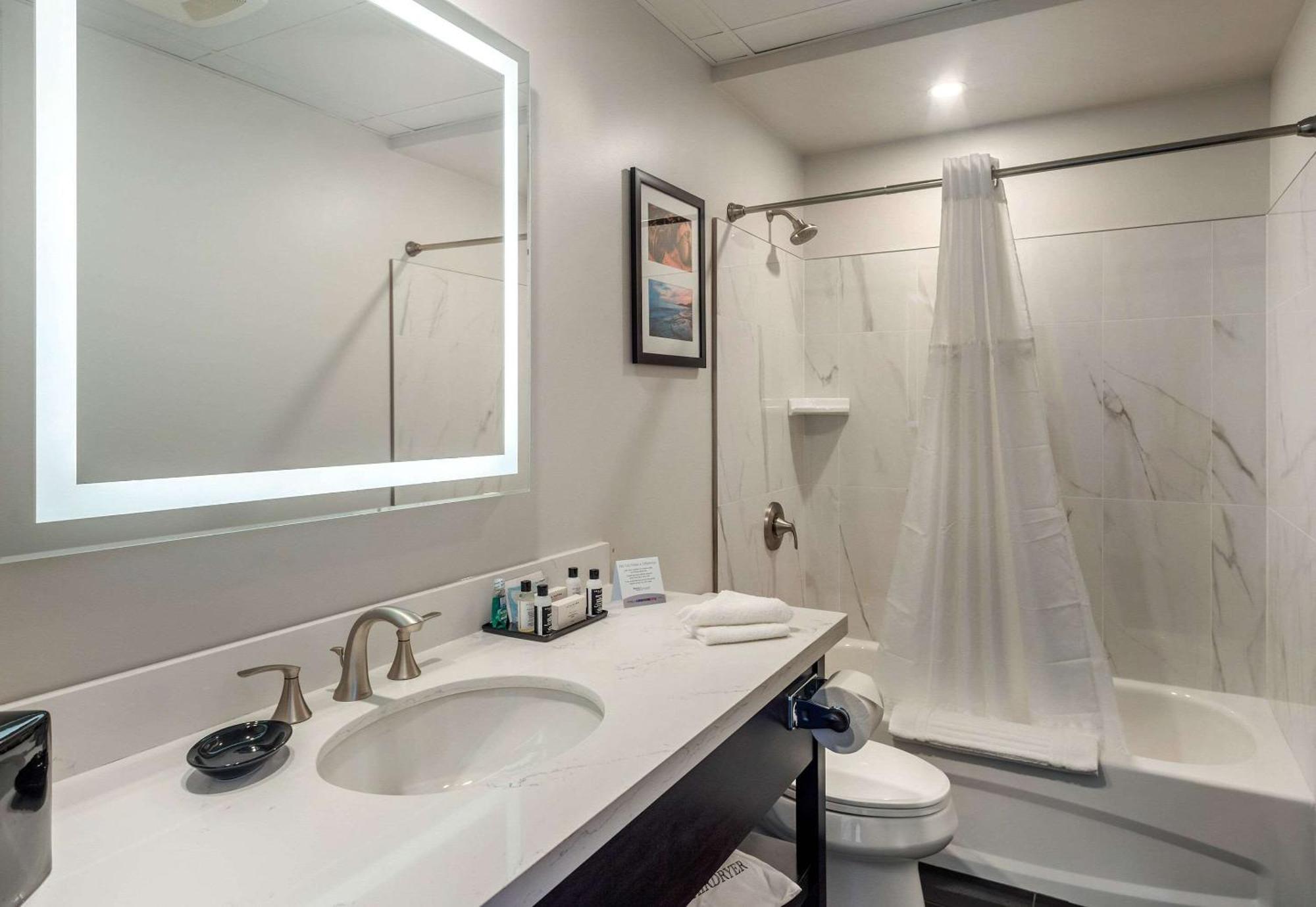 The Courthouse Hotel, Ascend Hotel Collection Thunder Bay Eksteriør billede